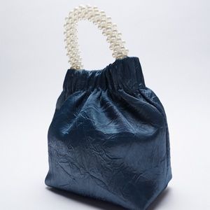 💙ZARA PEARL HANDLE CROSSBODY BAG 💙